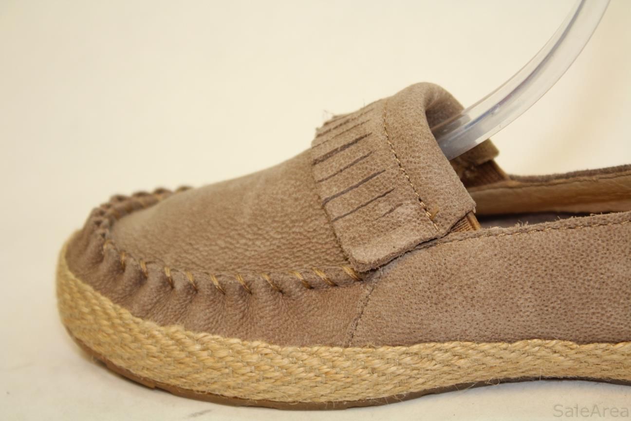 UGG mini gris clair UGG mini gris clair