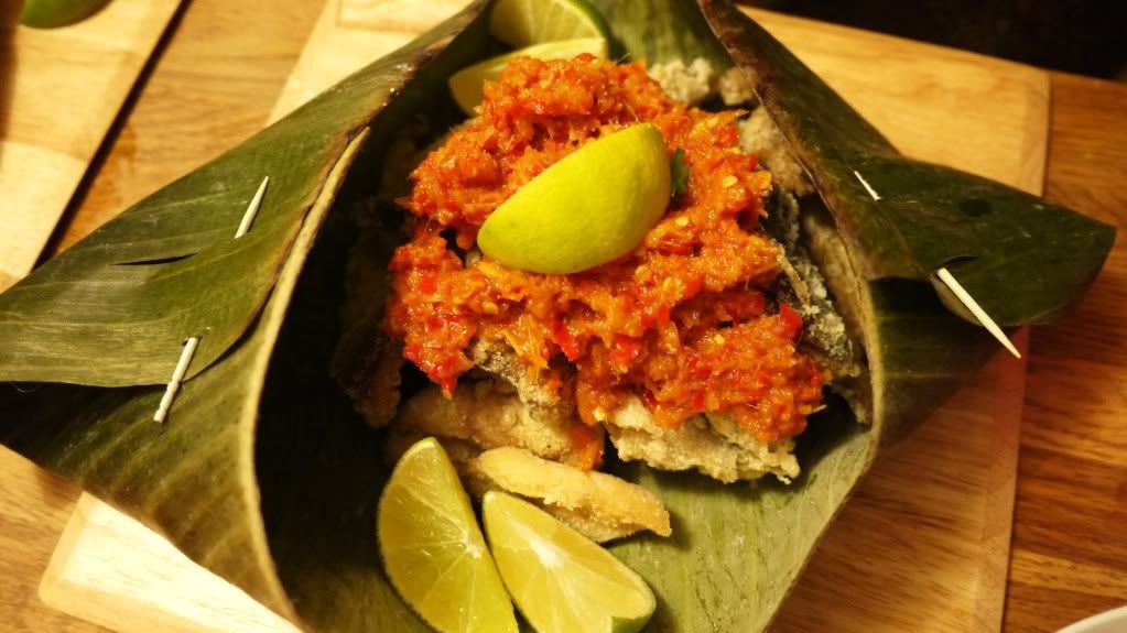 Deep Fried Mackerel with Lemongrass Sambal