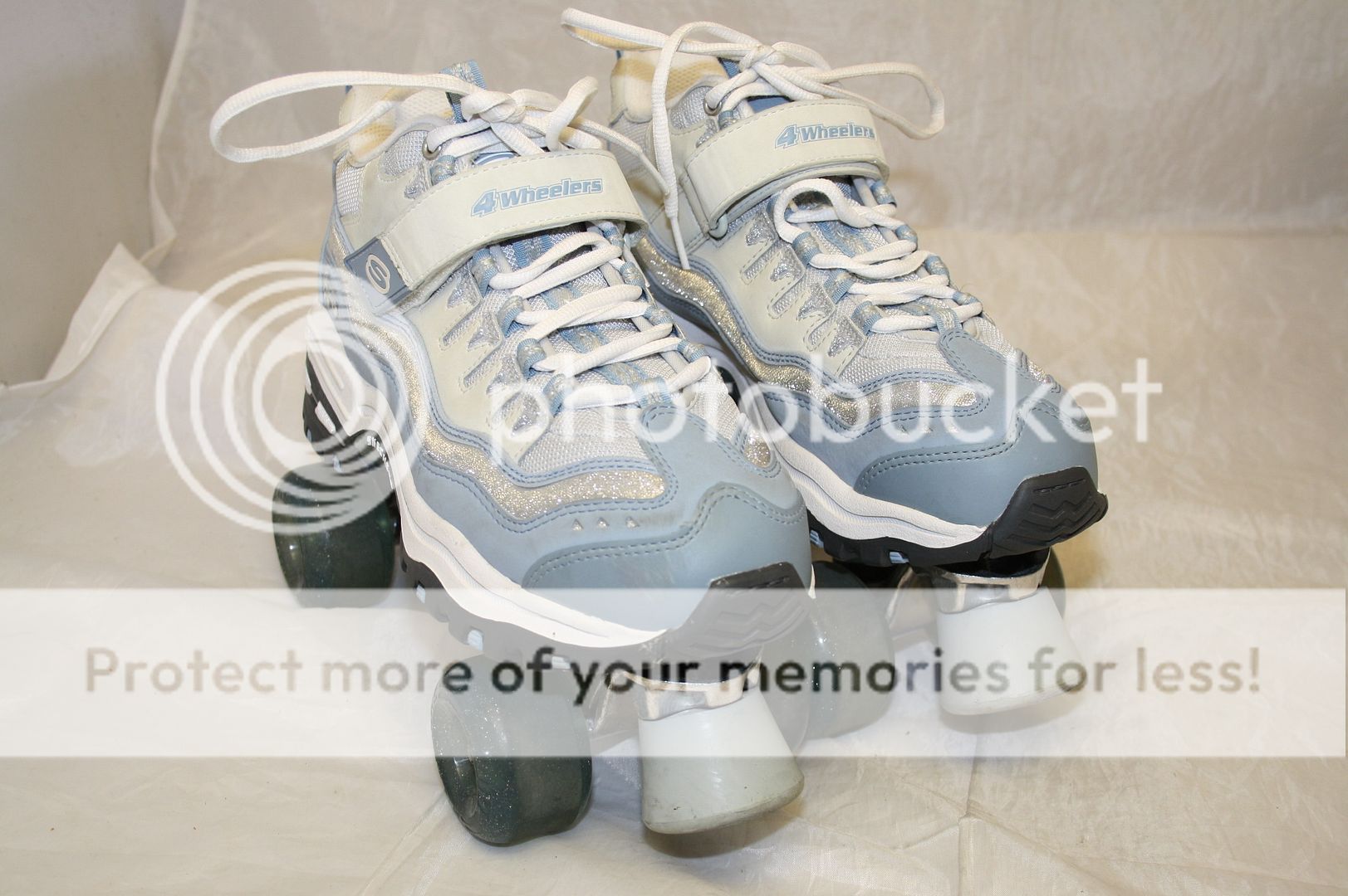 SKECHERS MODEL 4 WHEELERS WOMENS USA 10 EURO 40 BLUE LEATHER ROLLER 